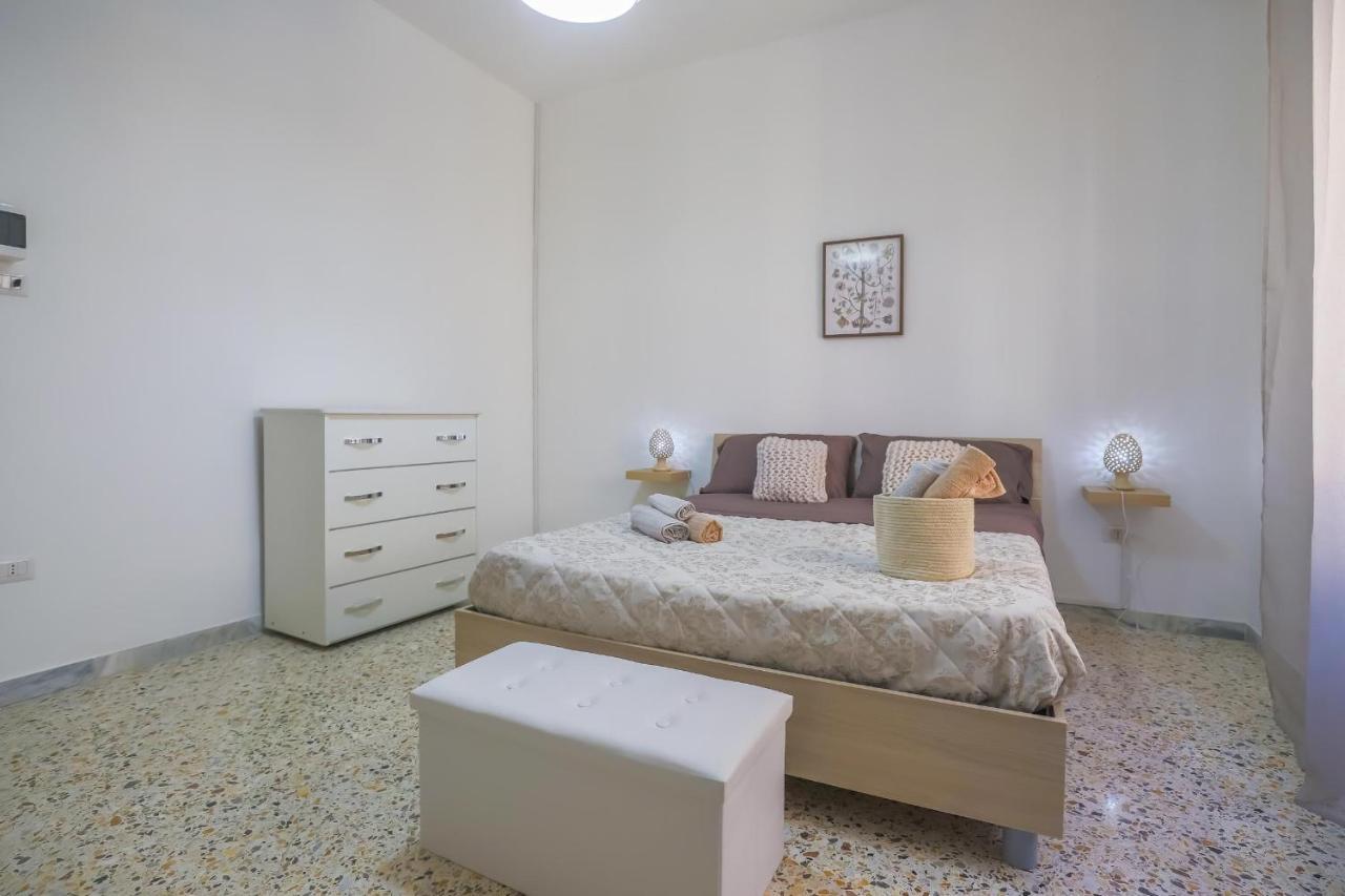 Grandmother'S House - Salerno Bagian luar foto