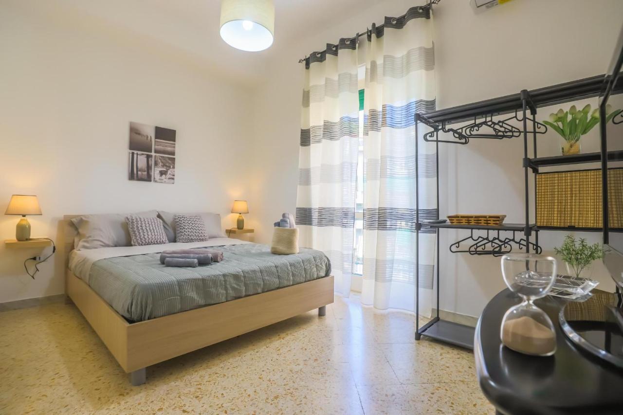 Grandmother'S House - Salerno Bagian luar foto